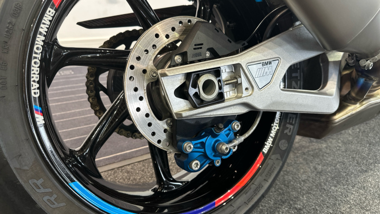 BMW M1000 RR